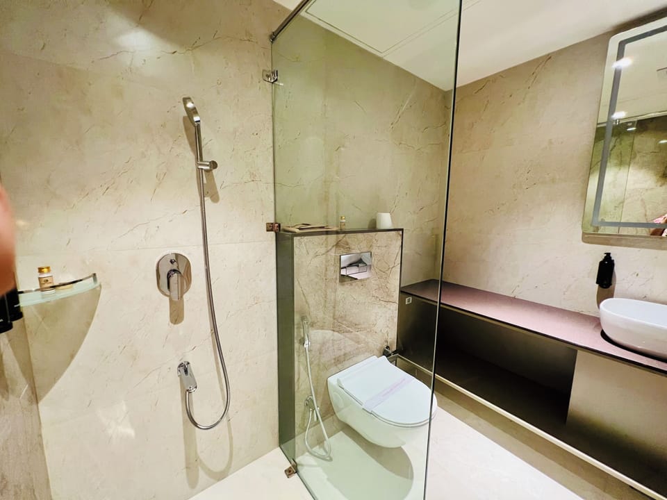 Hyphen Business Hotel Hotel in Noida