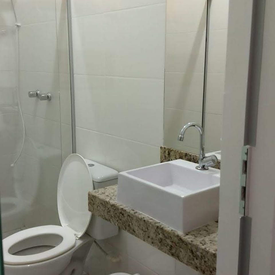 Traditional Suite, Non Smoking | Bathroom | Children's robes, towels, soap, toilet paper
