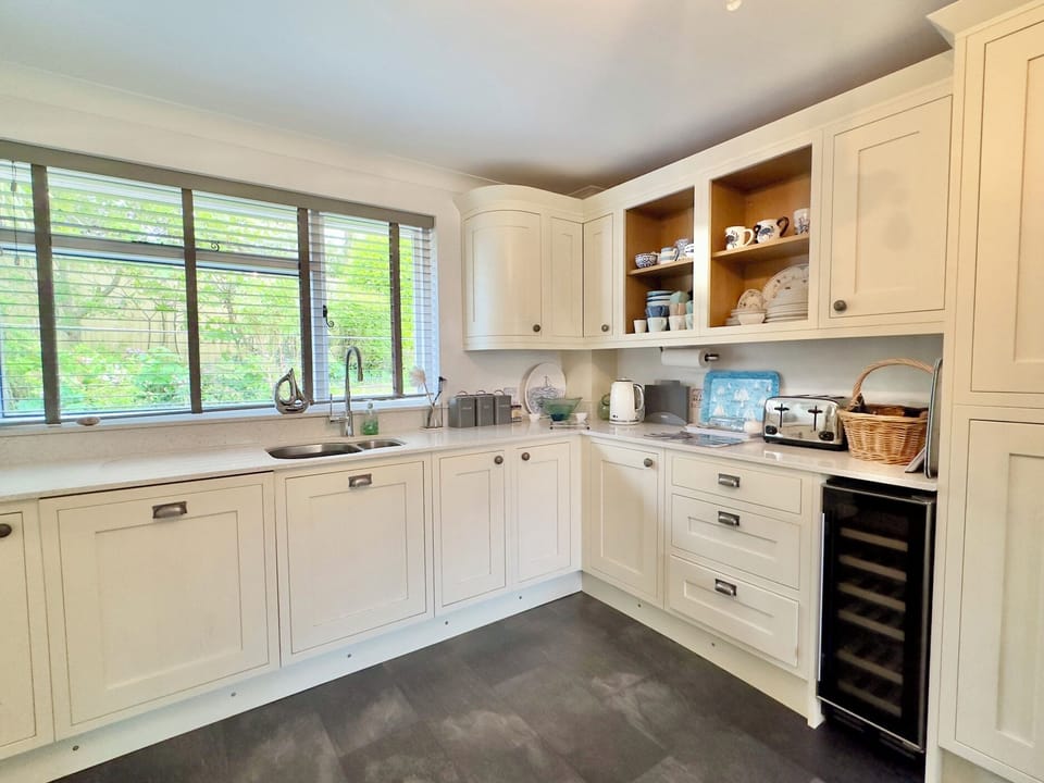 Cottage | Interior