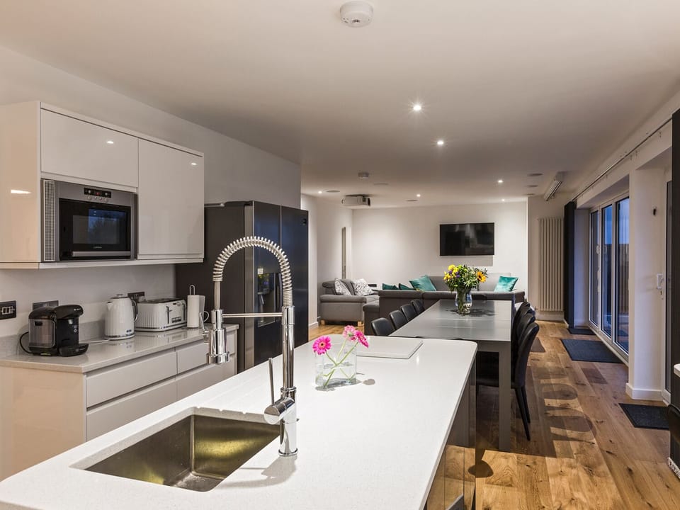 Cottage | Interior