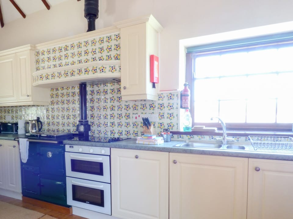 Cottage | Interior