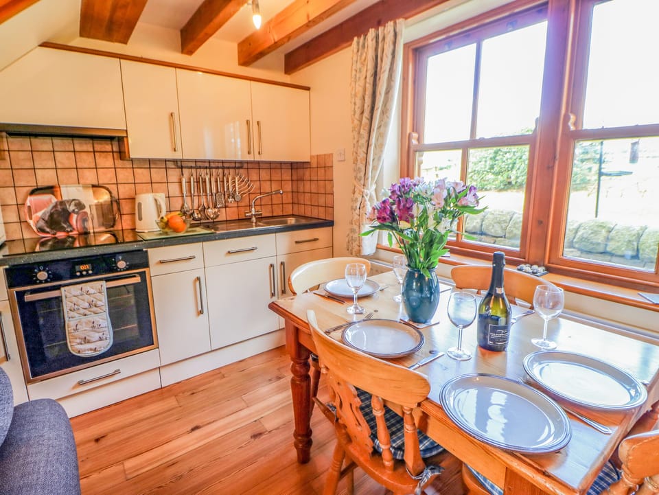 Cottage | Interior