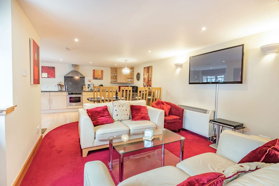 Cottage | Interior