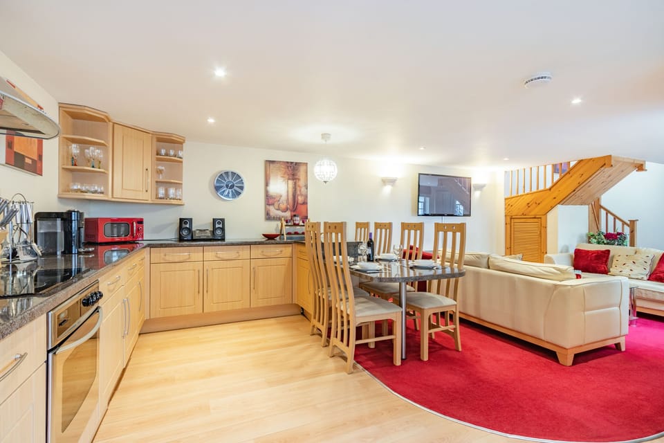Cottage | Interior