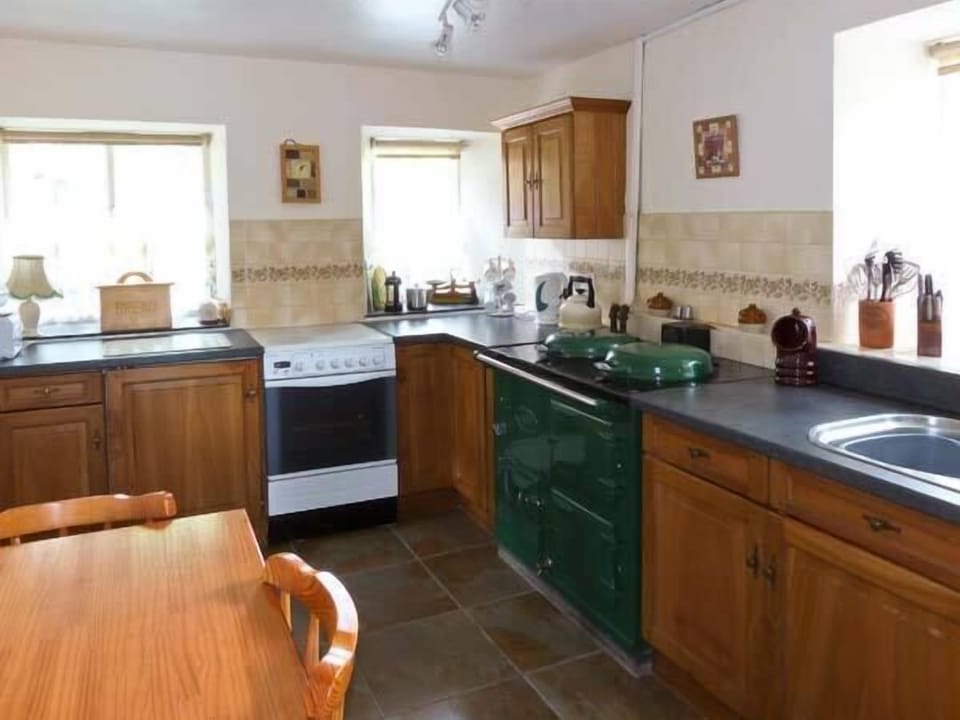 Cottage | Interior