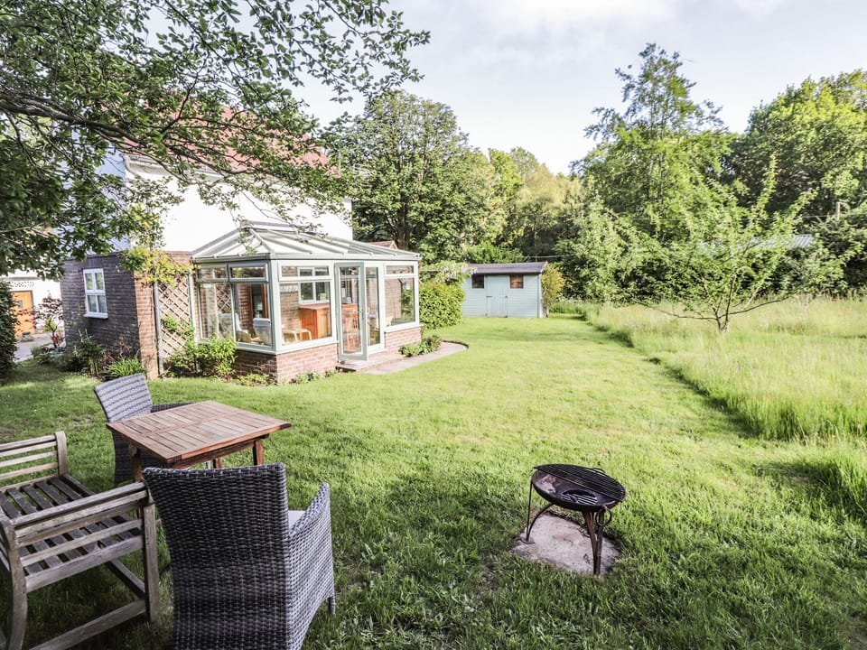 Cottage | Interior