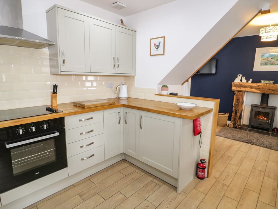 Cottage | Interior