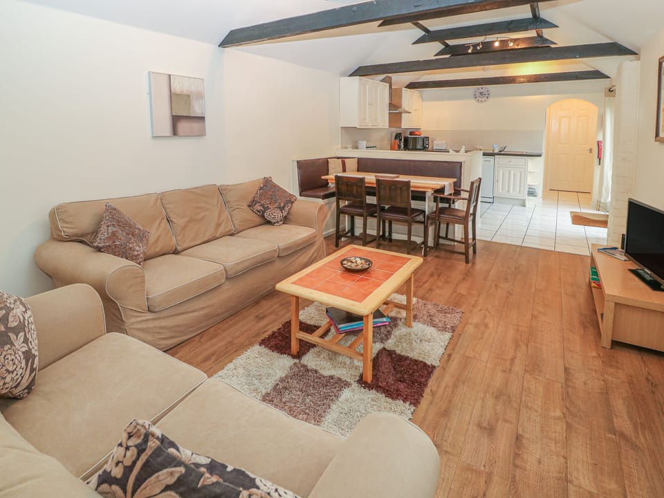 Cottage | Interior