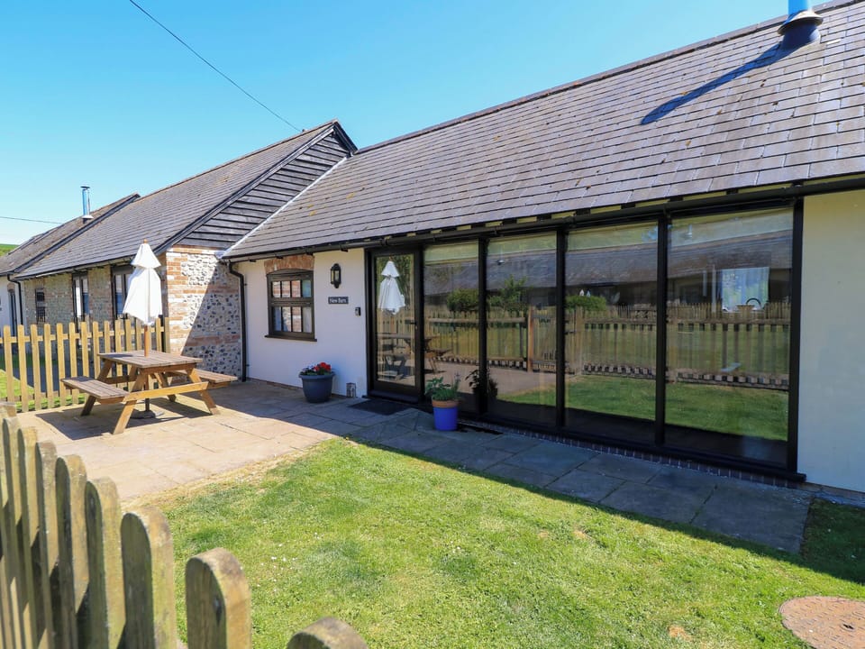 Cottage | Outdoor dining