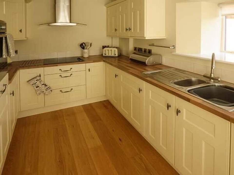 Cottage | Interior