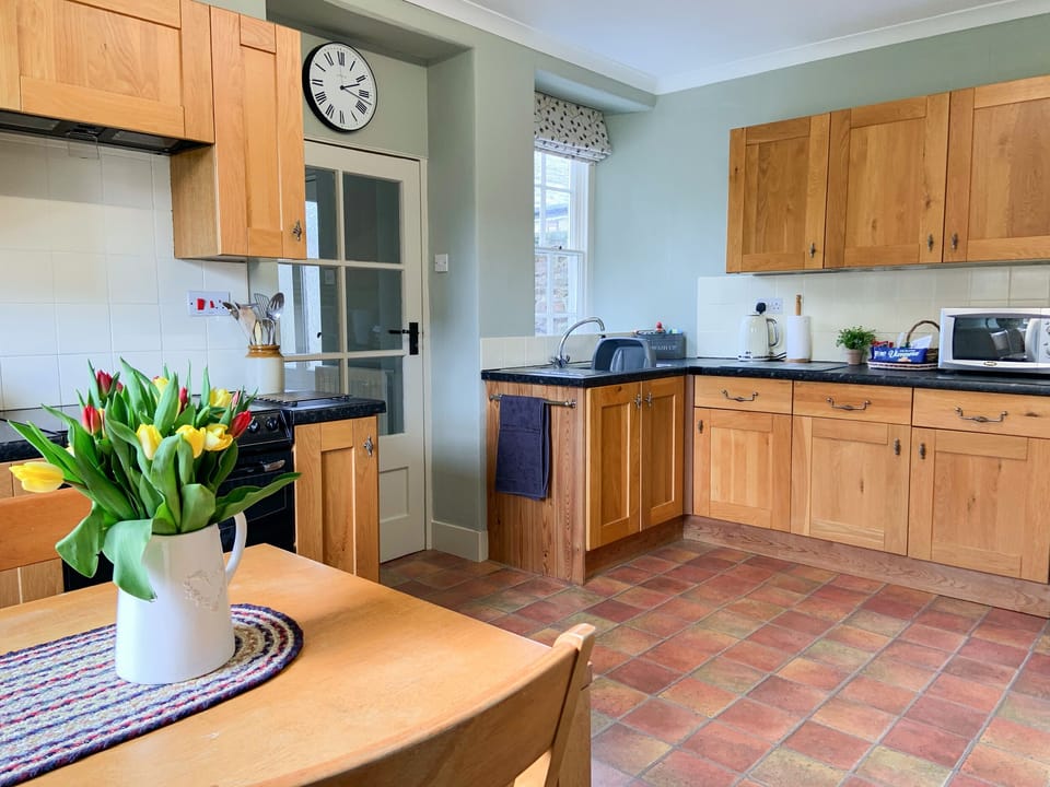 Cottage | Interior