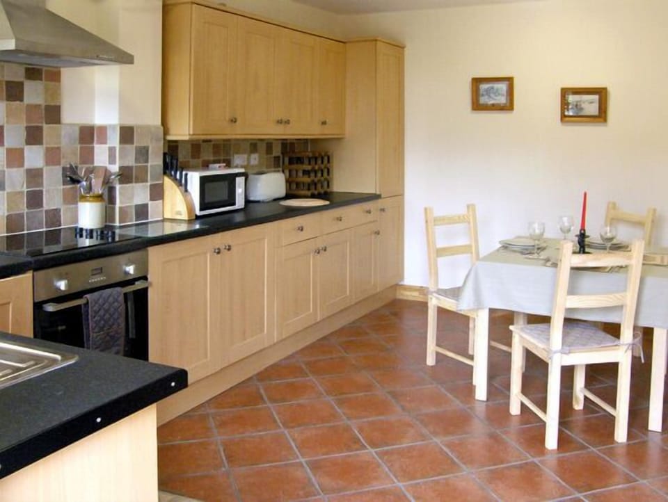 Cottage | Interior