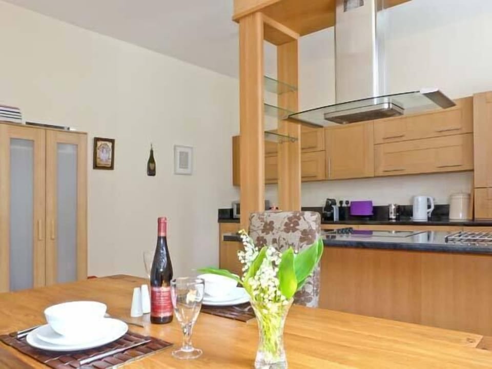 Cottage | Interior