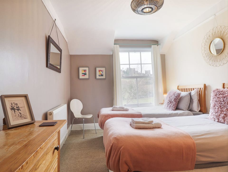 Cottage | 3 bedrooms, individually decorated, individually furnished, free WiFi