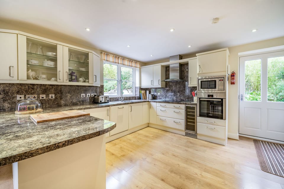 Cottage | Interior
