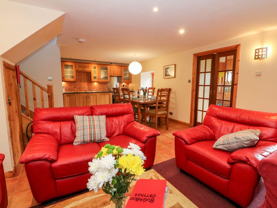Cottage | Living room | TV