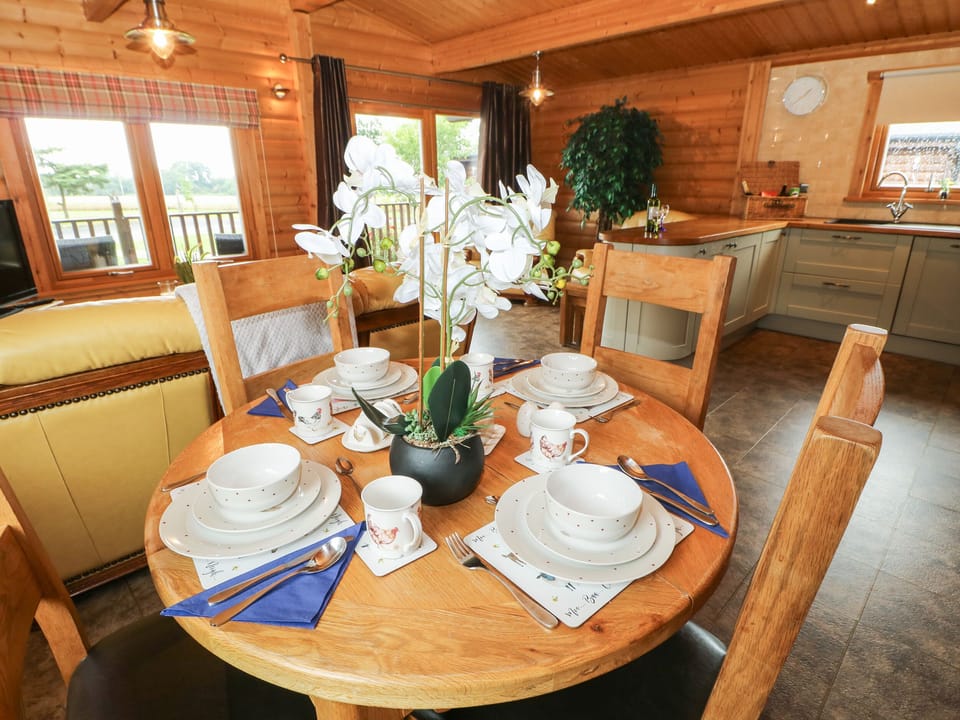 Cottage | Interior