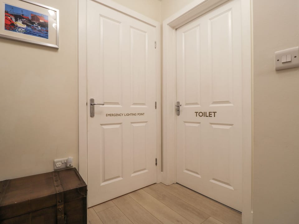 Cottage | Interior