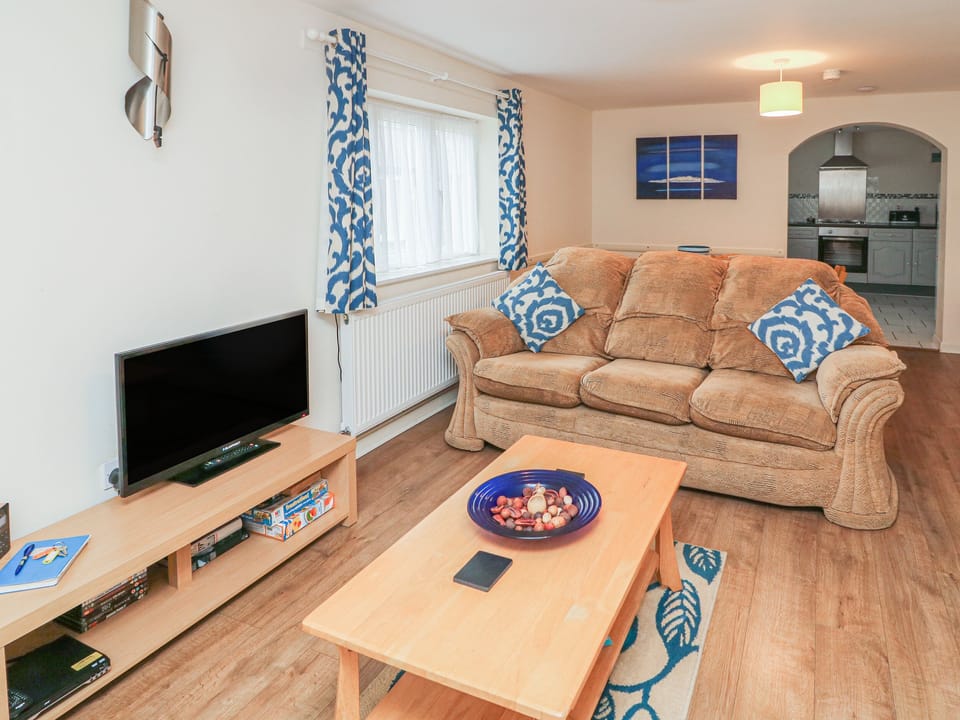Cottage | Living room | TV, DVD player