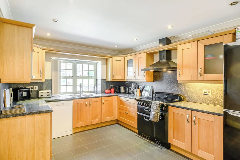 Cottage | Interior