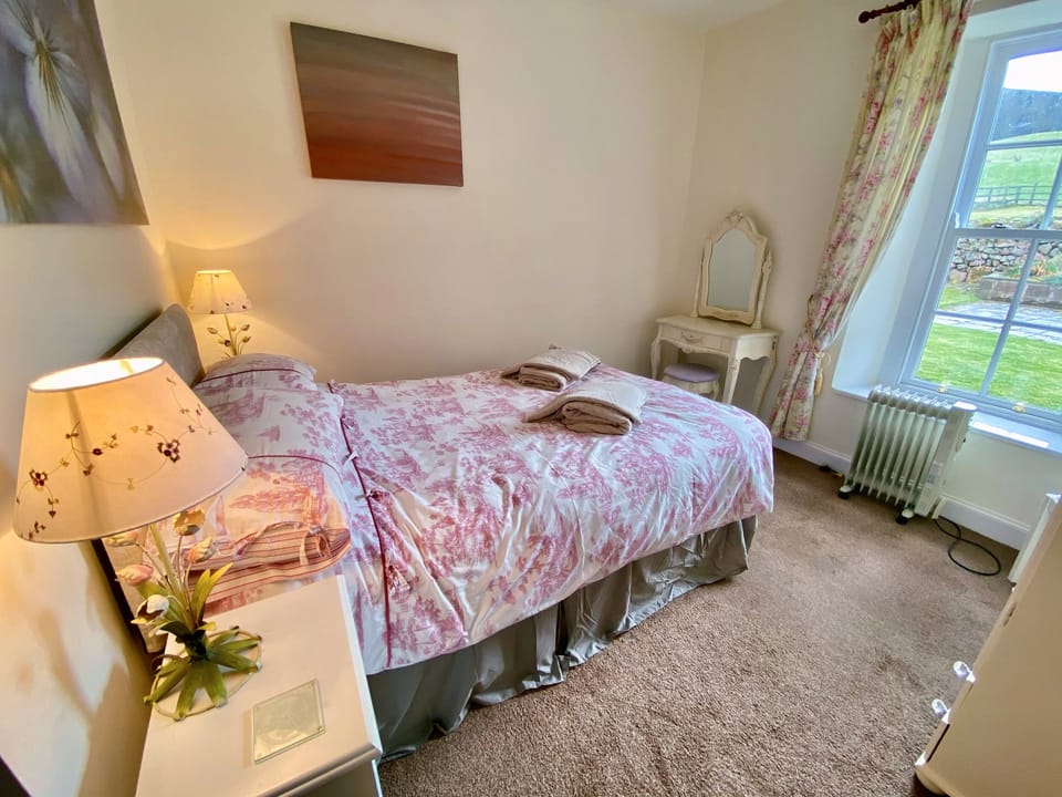 Cottage | 3 bedrooms, individually decorated, individually furnished, free WiFi