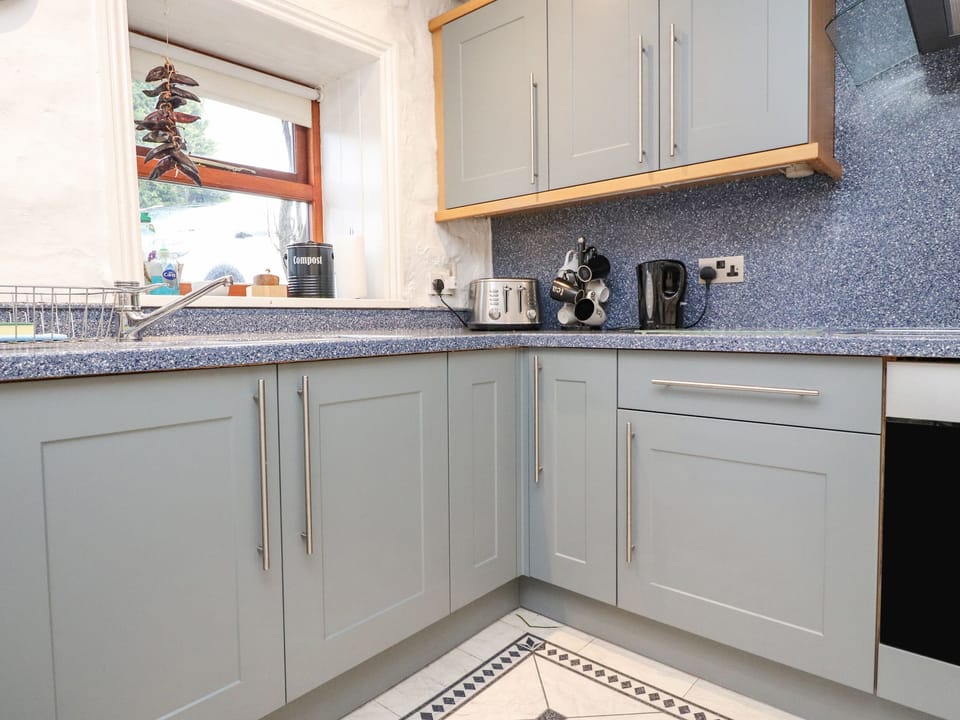 Cottage | Interior