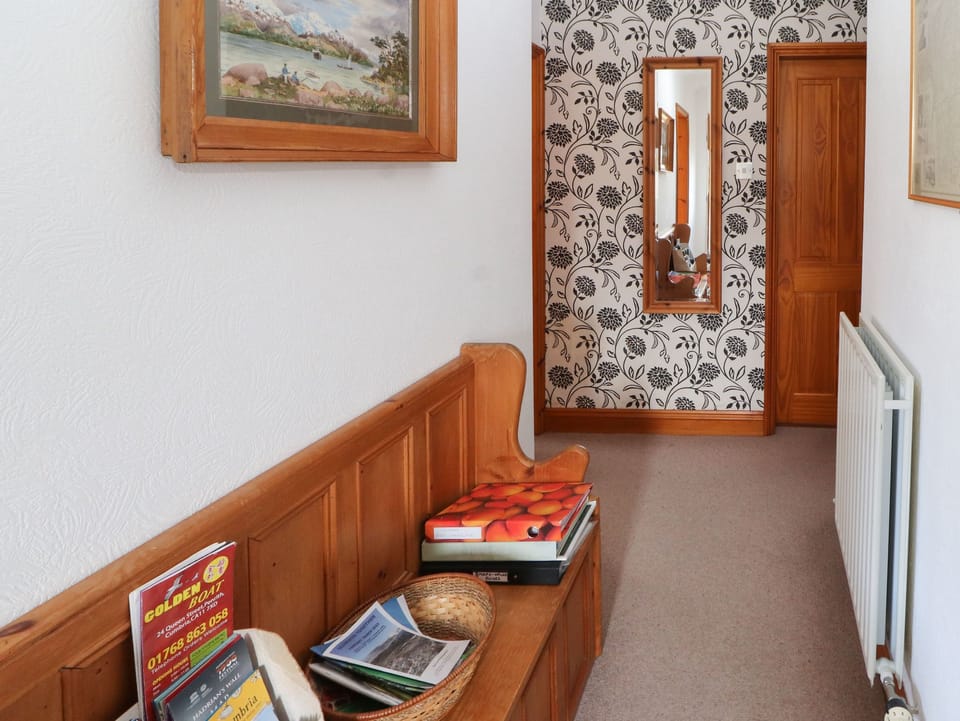 Cottage | Interior