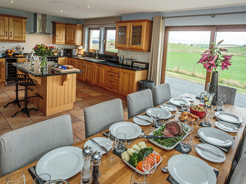 Cottage | Interior