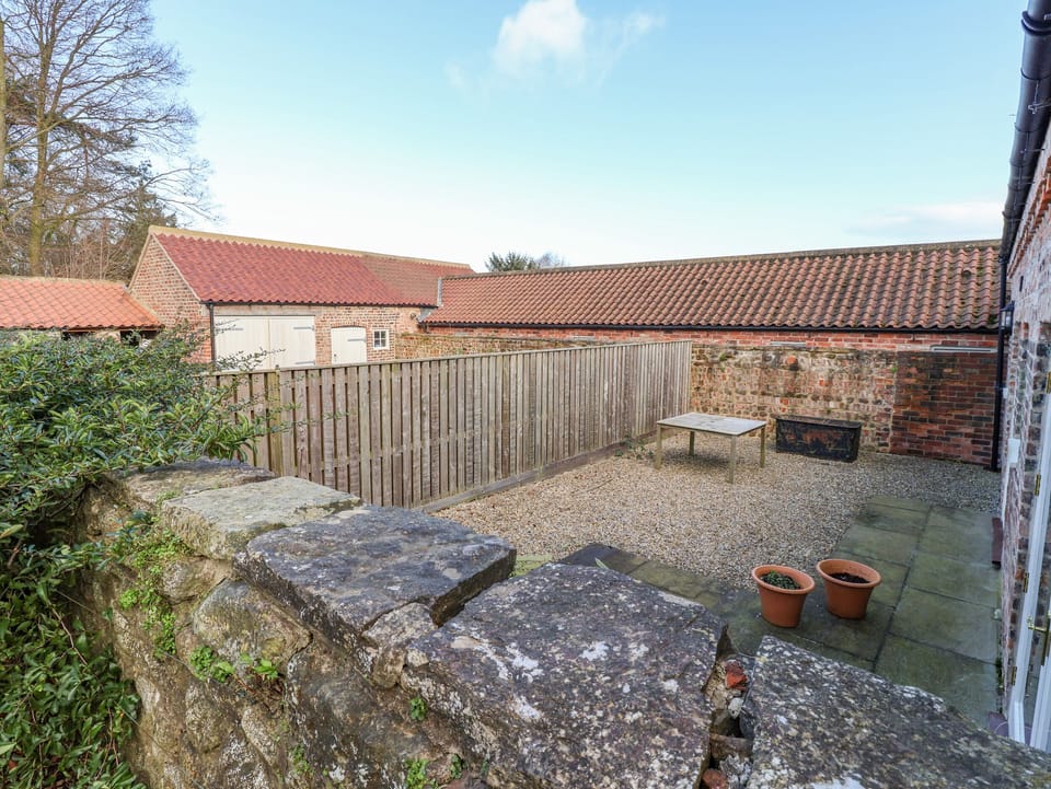 Cottage | Property grounds