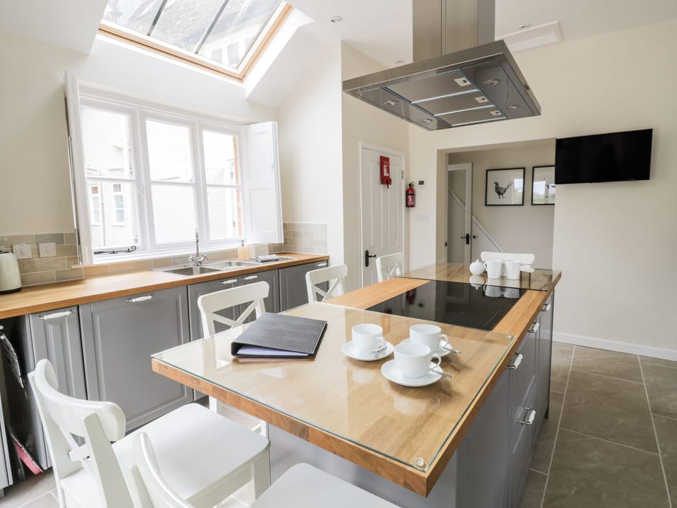 Cottage | Interior