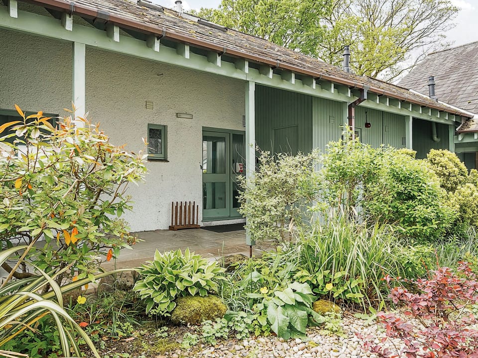 Cottage | Exterior detail