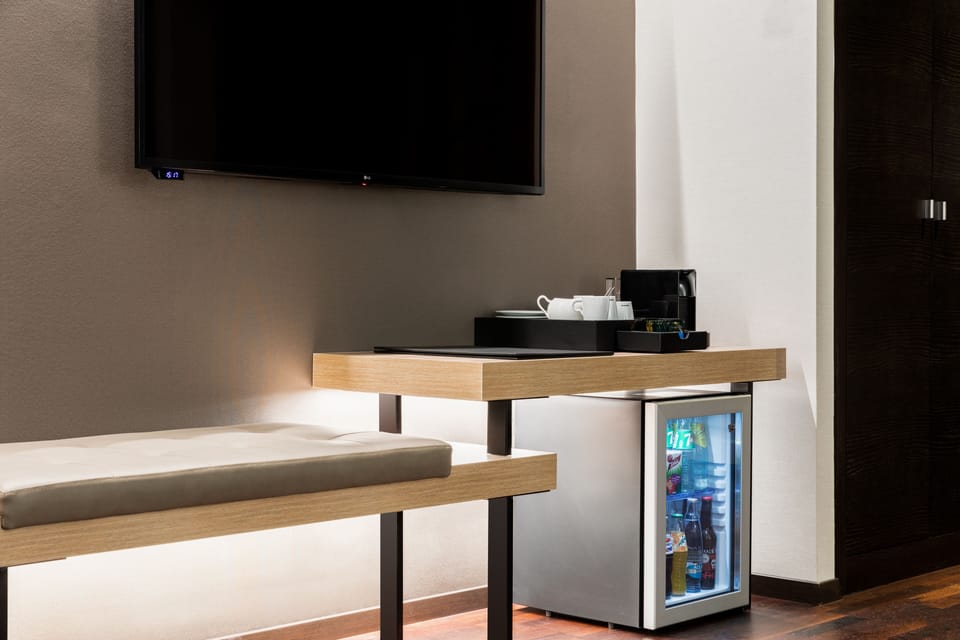 Minibar, in-room safe, desk, blackout drapes
