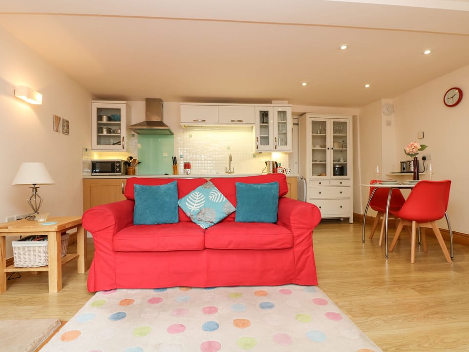 Cottage | Interior