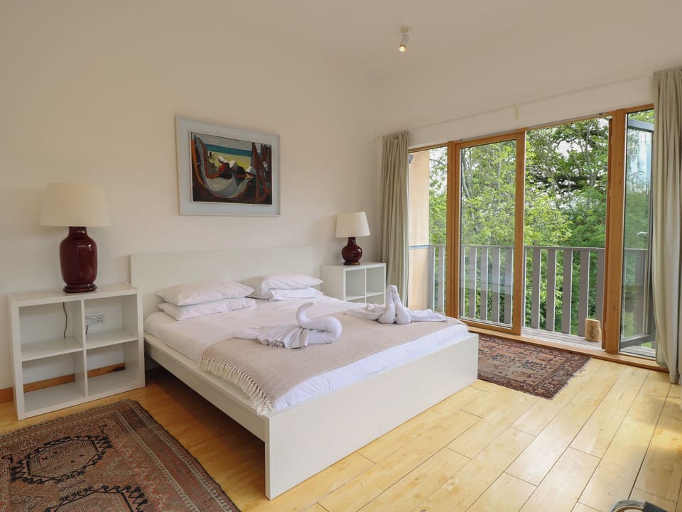 Cottage | 3 bedrooms, individually decorated, individually furnished, free WiFi