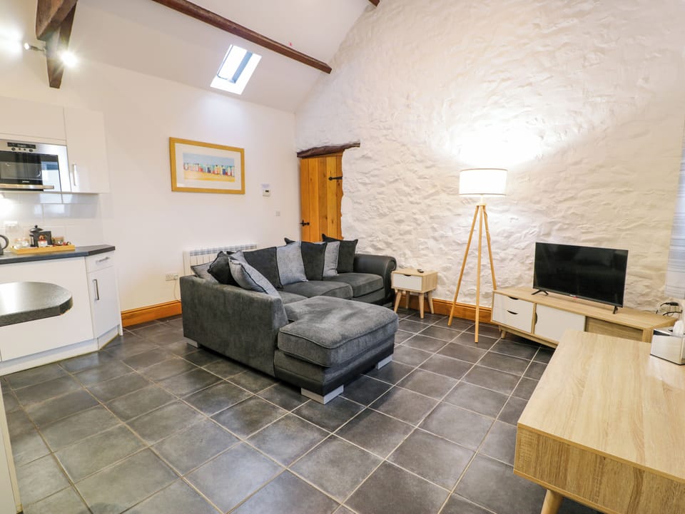 Cottage | Living area | TV, DVD player