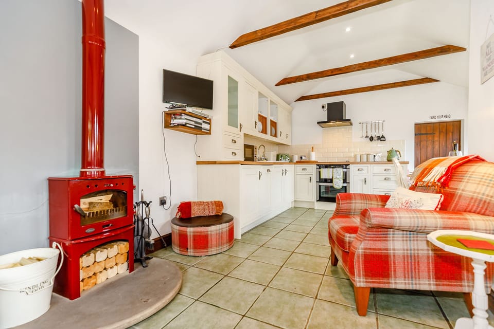 Cottage | Interior