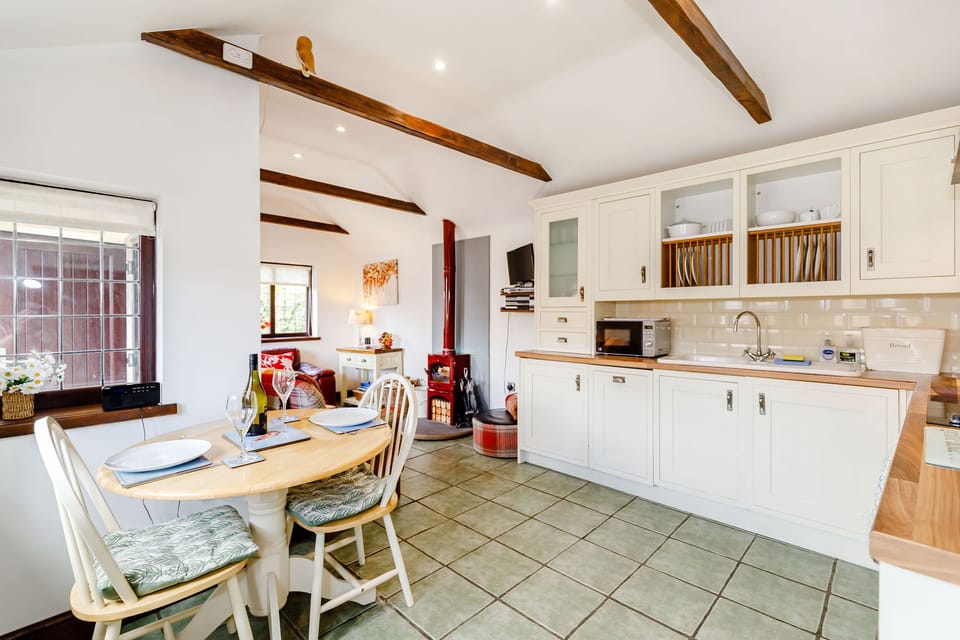Cottage | Interior