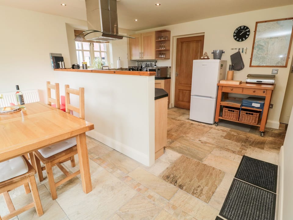 Cottage | Interior