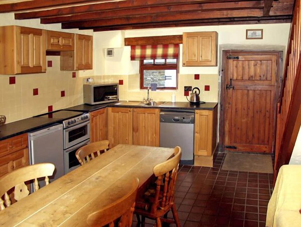 Cottage | Interior