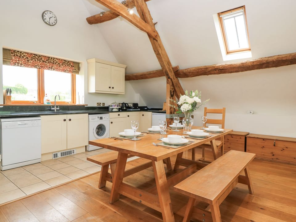 Cottage | Interior