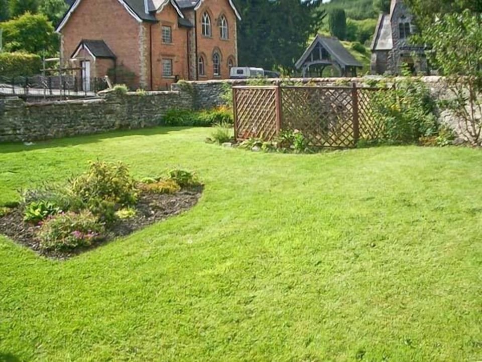 Cottage | Interior