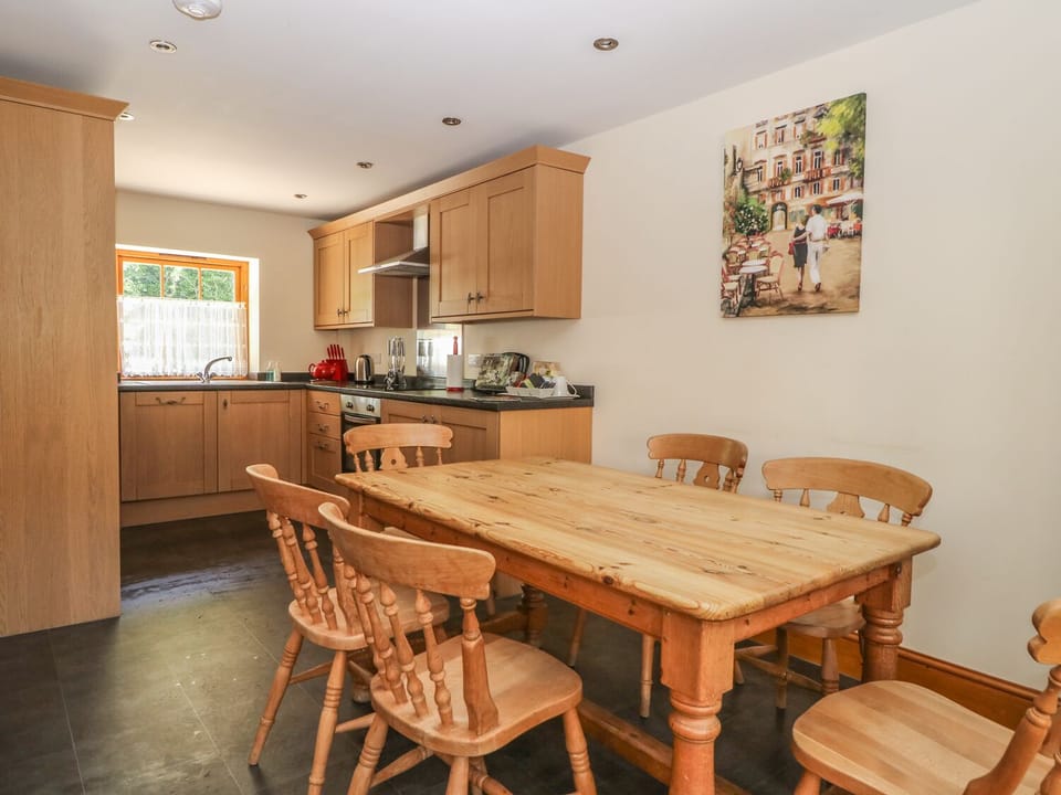 Cottage | Interior