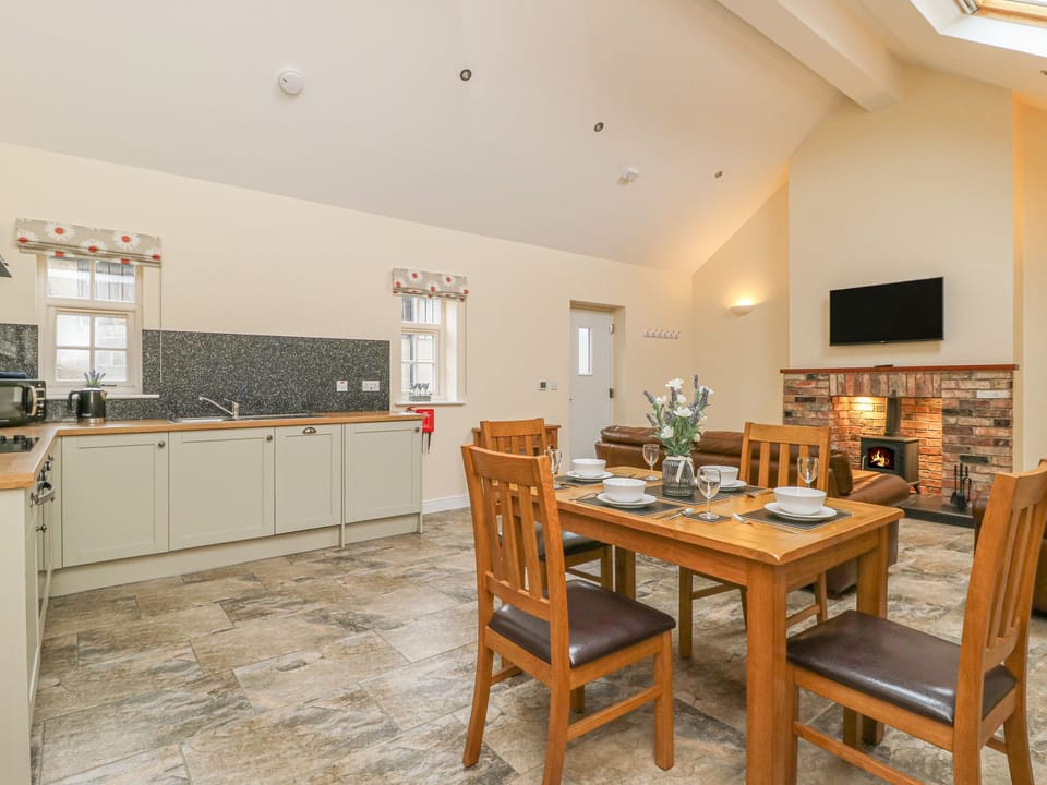 Cottage | Interior