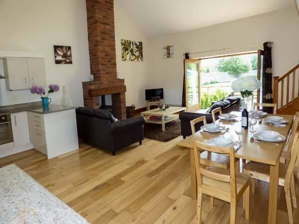 Cottage | Living room | TV, DVD player