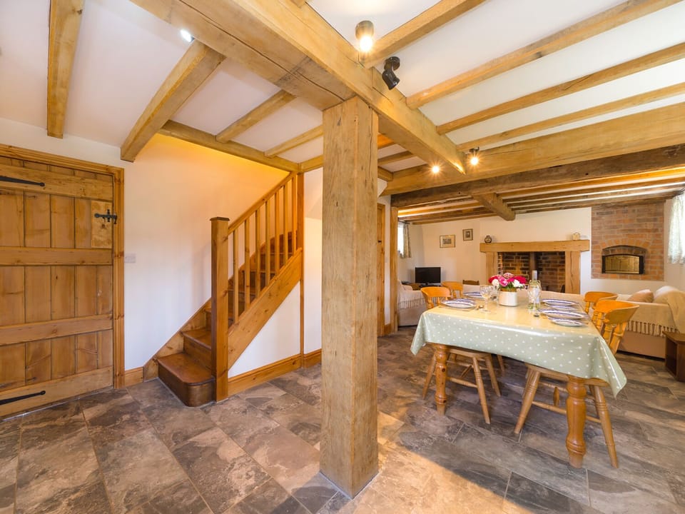 Cottage | Interior
