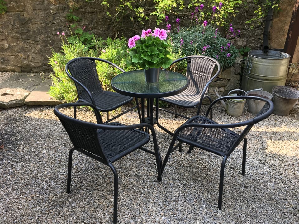 Cottage | Property grounds