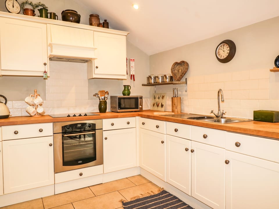 Cottage | Interior