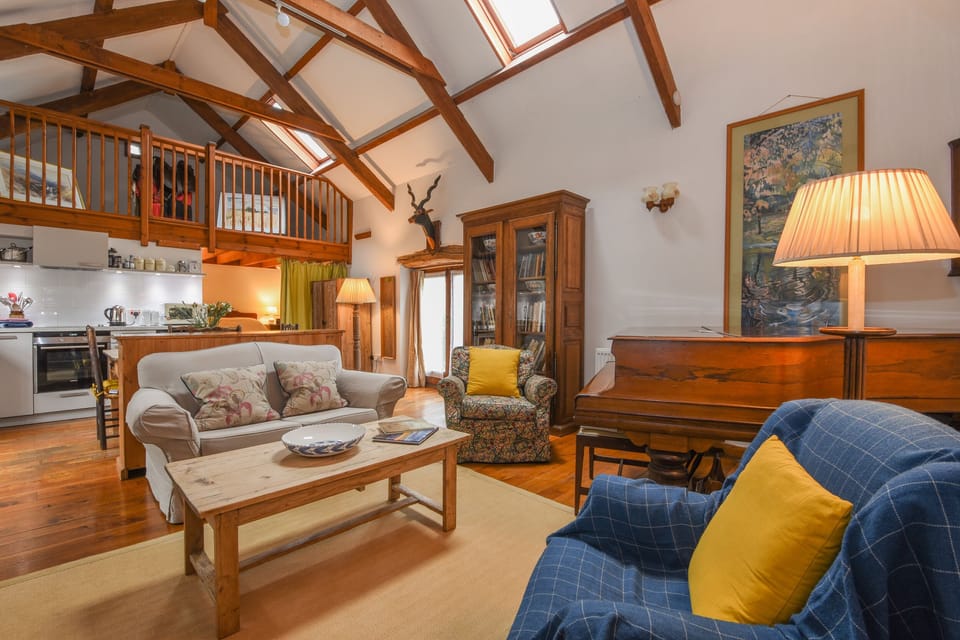 Cottage | Living room | TV, DVD player