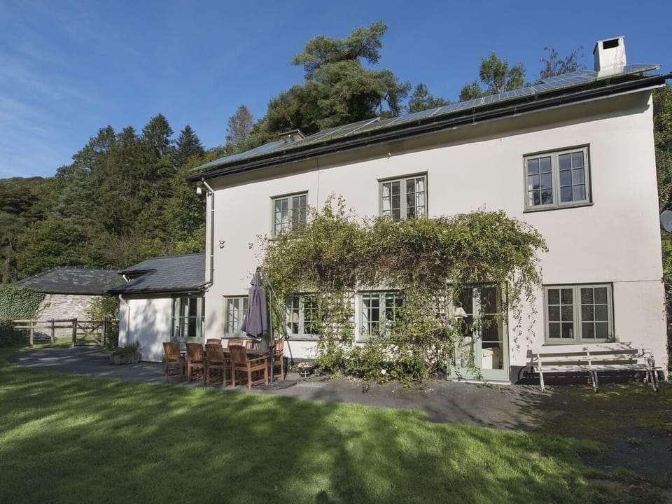 Cottage | Interior