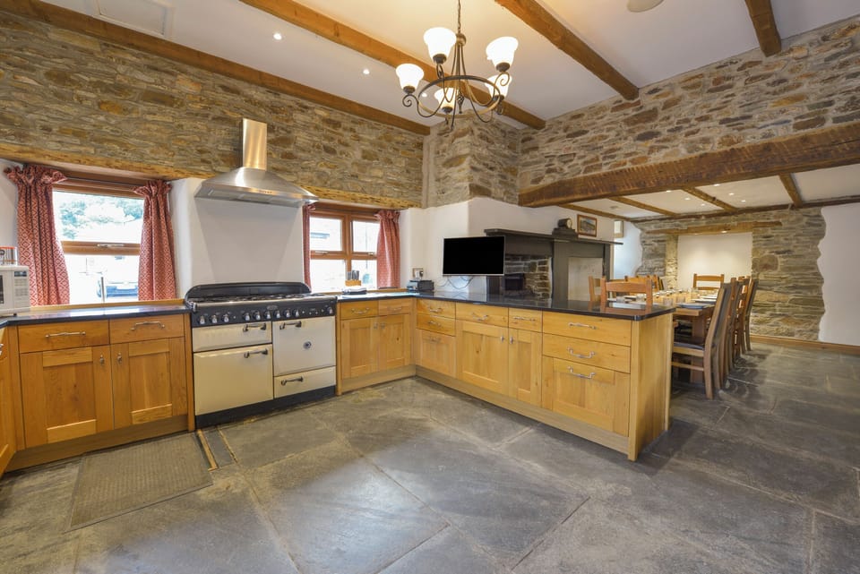 Cottage | Interior